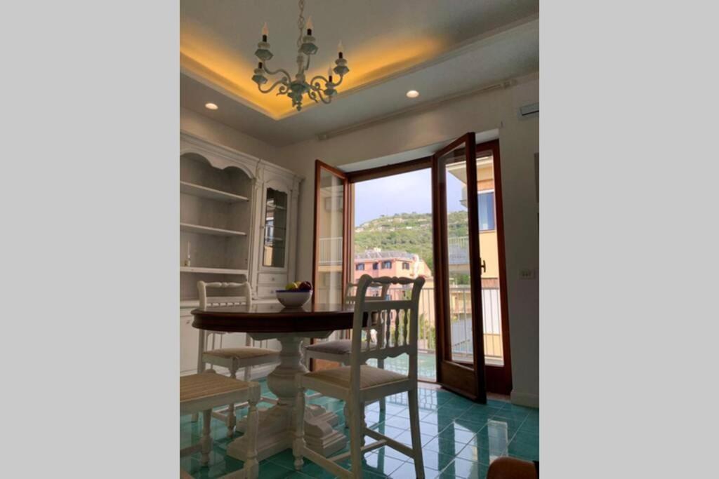 Super Attico Vista Mare Con Piscina Apartment Sorrento Exterior photo