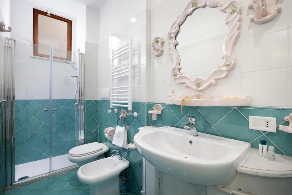 Super Attico Vista Mare Con Piscina Apartment Sorrento Exterior photo