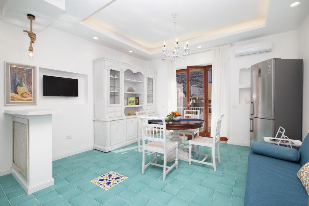 Super Attico Vista Mare Con Piscina Apartment Sorrento Exterior photo