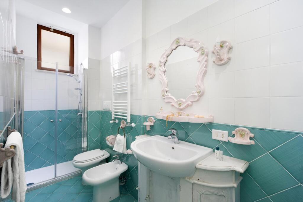 Super Attico Vista Mare Con Piscina Apartment Sorrento Exterior photo